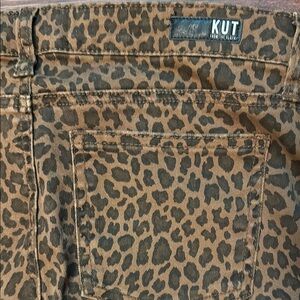 Kut From the Kloth “Donna Ankle” Leopard Print Skinny Jeans